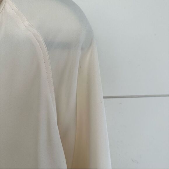 Joseph Women’s Extra Small 100% Silk Zip Up Cream Jacket - Picture 4 of 12